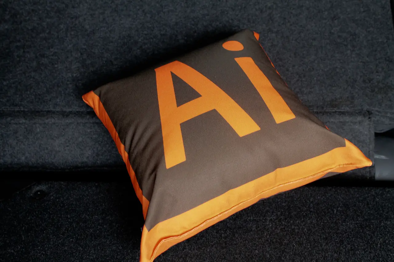 Adobeグッズ緊急輸入!Ariill DesignにてAdobeグッズ販売します