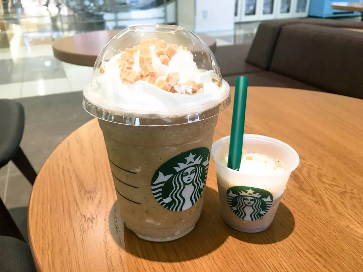 スタバの新作「アメリカン チェリー パイ フラペチーノ」と