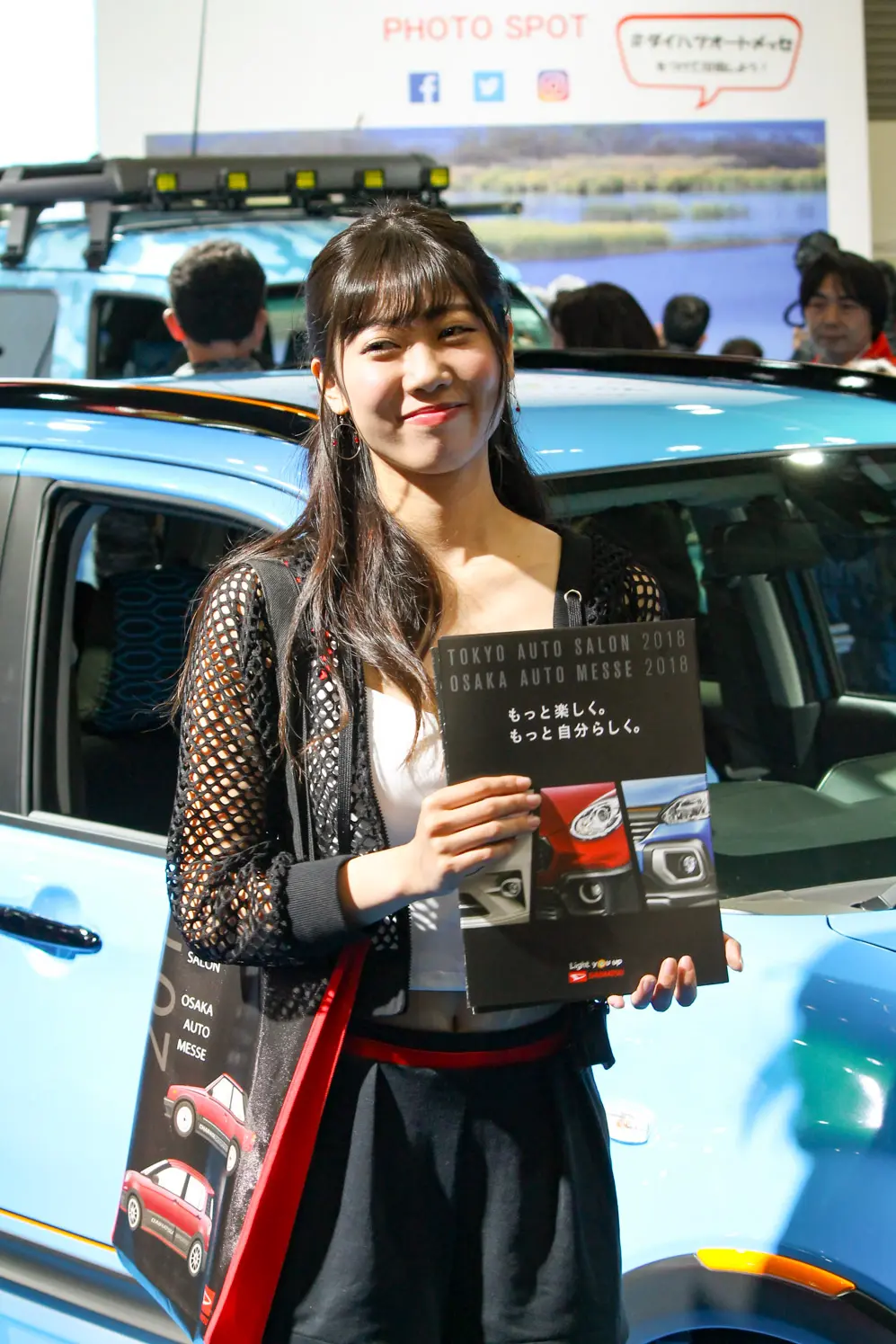 ダイハツのコンパニオンさん達のギャラリー 大阪オートメッセ18 Ariill Design