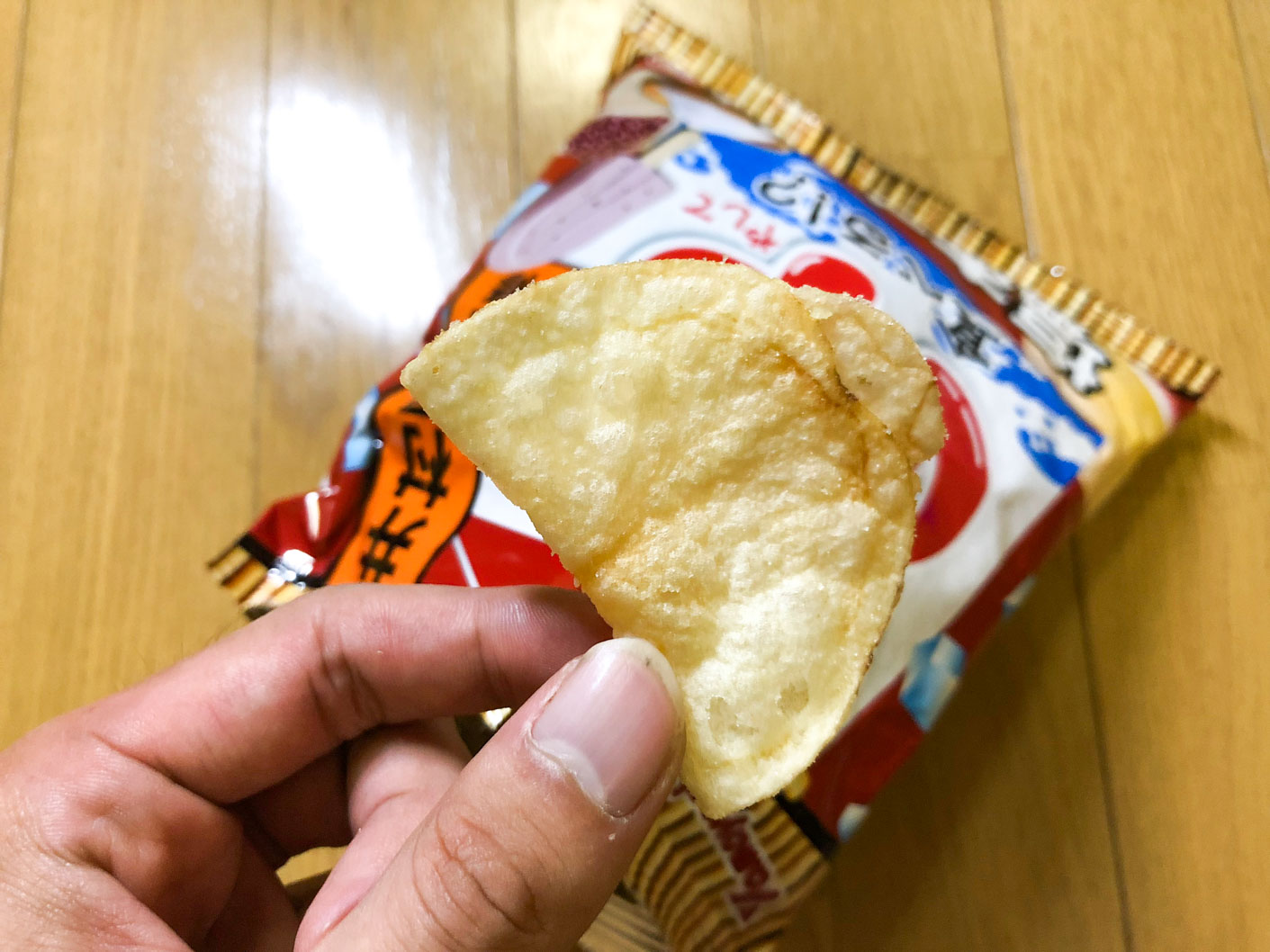 井村屋監修 ポテトチップス 塩あずき味