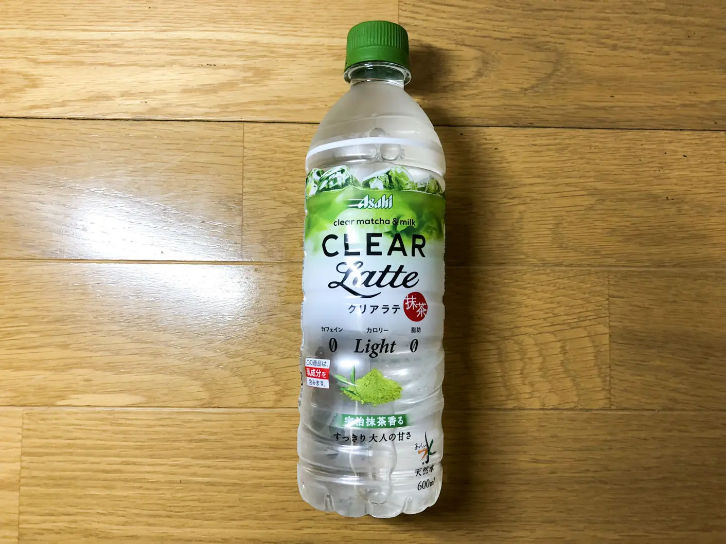 アサヒの「クリアラテ抹茶 from おいしい水」を飲んでみた！ | Ariill Design