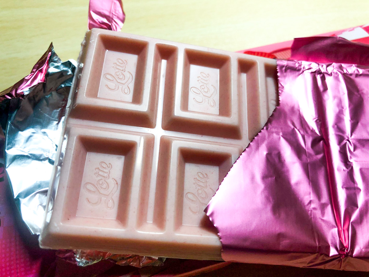 ロッテの「ガーナ ピンクチョコレート」を食べてみた! | Ariill ...
