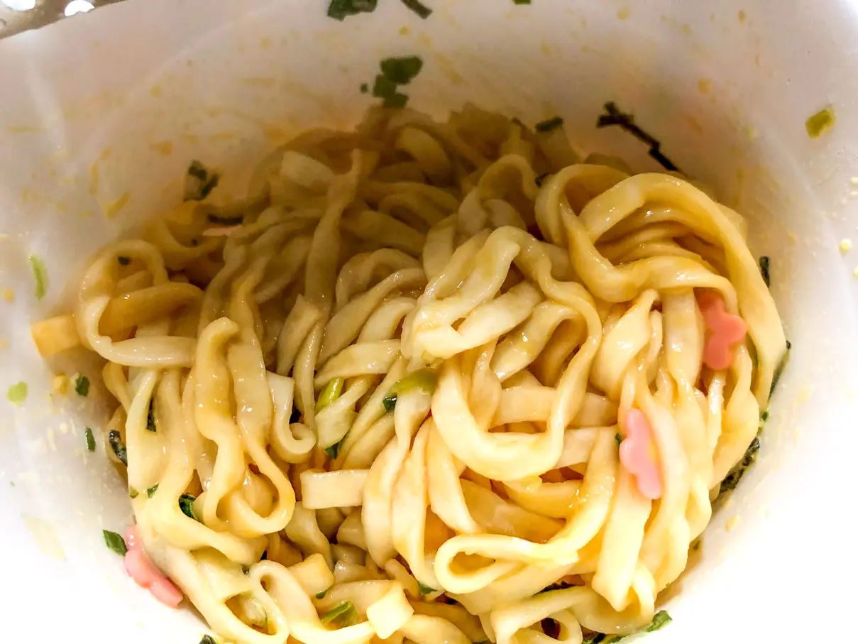 日清食品の 日清の汁なしどん兵衛 釜たま風うどん を食べてみた Ariill Design 日清食品の 日清の汁なしどん兵衛 釜たま風うどん を食べてみた Ariill Design