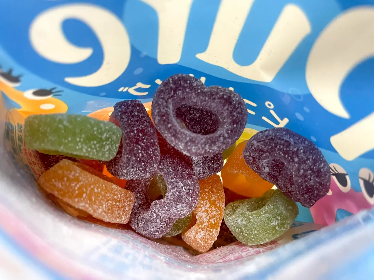 カンロの「ピュレリングソーダ」を食べてみた！ | Ariill Design